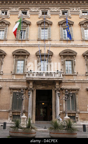 Das Bild zeigt den Palazzo Madama, Sitz des Senats, in Rom, Italien, 1. Februar 2008. Foto: Lars Halbauer Stockfoto