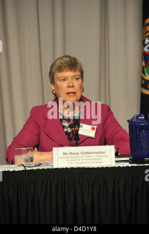 Assistant Secretary Of State Rose Gottemoeller liefert Hinweise auf US Strategic Command Abschreckung Symposium Stockfoto