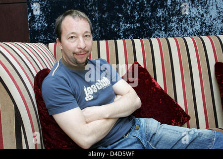 Schweizer Pop-Chart-Topper DJ Bobo in Dresden, Deutschland, 19. März 2008 abgebildet. Seiner neuen Tour "Vampires Alive" startet am 30. April in Oberhausen, Deutschland. Foto: Andreas Weihs Stockfoto