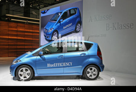 Eine Mercedes-Benz A-Klasse abgebildet auf der Auto Mobil International (AMI) motor Show in Leipzig, Deutschland, 4. April 2008. Einige 50 Automarken präsentieren einen Überblick über neue Produkte und Entwicklungen in der internationalen Automobilindustrie ab 05 bis 13 April mit mehr als 100 Premieren erwartet. Die Palette der Autos reicht von Mikro-Autos, Luxus-Limousinen, Cabrios Stockfoto