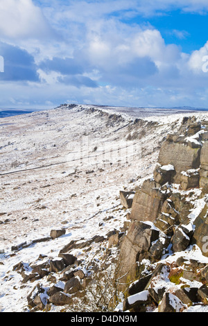 Stanage Edge Snow Peak-District-Nationalpark Derbyshire England UK GB EU Europa Stockfoto