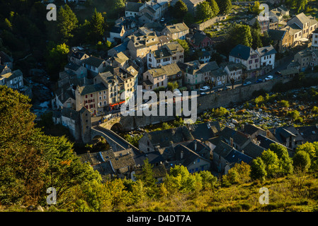 Blick hinunter auf le Pont de Montvert unterwegs Robert Louis Stevenson in den Cevennen, Lozère, Frankreich Stockfoto