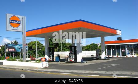 Eine Indian Oil-Tankstelle, auf Mauritius, 11. April 2008 abgebildet. Foto: Lars Halbauer Stockfoto