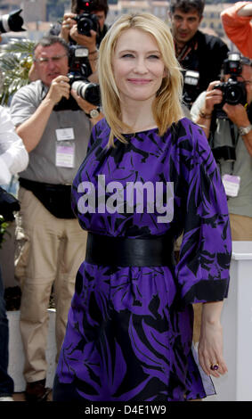 Australische Schauspielerin Cate Blanchett posiert für Fotografen vor einer Pressekonferenz für ihren Film "Indiana Jones 4" bei den 61. Filmfestspielen in Cannes, Frankreich, 18. Mai 2008. Foto: Hubert Boesl Stockfoto