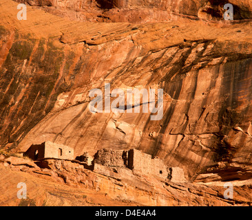 Der Canyon De Chelly National Monument ist ein nationales Denkmal befindet sich im nordöstlichen Teil von Arizona, in der Nähe von Chinle. AZ Stockfoto