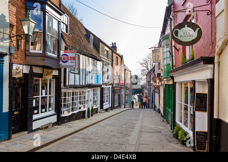 Die berühmte steile Hügel in der historischen Altstadt, Lincoln, Lincolnshire, East Midlands, UK Stockfoto