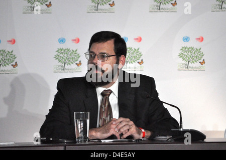 Stellvertretende Special Envoy Pershing führt die USA Pressekonferenz bei der COP-16 Stockfoto