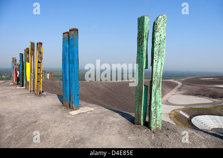 Bottrop, Deutschland, Installation Totems im Heap Haniel Stockfoto