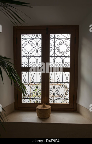 Fenster von einem "Riad" (Pension), Marrakesch, Marokko Stockfoto