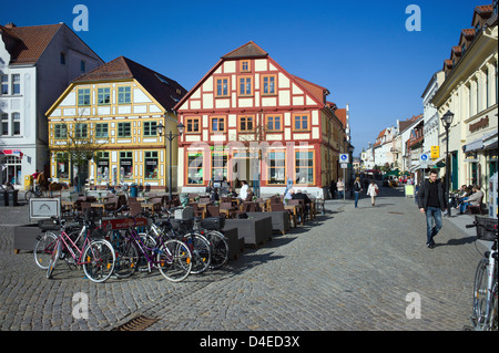 Waren (Müritz), Deutschland, mit Blick auf den neuen Markt Stockfoto