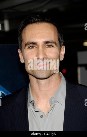 Los Angeles, Kalifornien, USA. 12. März 2013. Nestor Carbonell im Ankunftsbereich für BATES MOTEL Serie Premiere Party, Soho House, West Hollywood, Los Angeles, CA 12. März 2013. Foto von: Michael Germana/Everett Collection/Alamy Live-Nachrichten Stockfoto