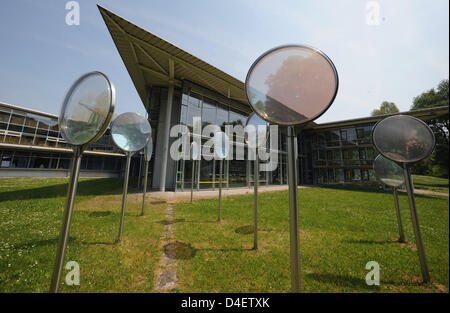 Die zentrale Bibliothek der katholischen Universität Eichstätt-Ingolstadt (KU) in Eichstätt, Deutschland, 15. Mai 2008 abgebildet.  KU ist die einzige katholische Universität im deutschsprachigen Raum, mit derzeit 4.500 Studenten, 120 Professorinnen und Professoren, mehr als 200 wissenschaftliche Mitarbeiter und zahlreiche Dozenten. Sieben Fakultäten der Universität Eichstätt, befinden sich in zwar die wirtschaftswissenschaftlichen Fakultät ist Stockfoto