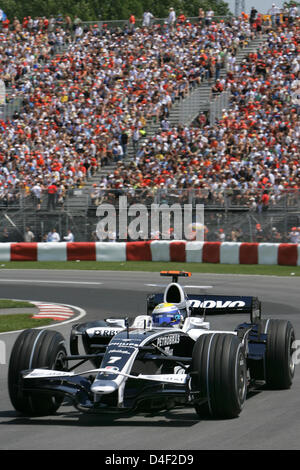 Deutsche Formel1-Fahrer Nico Rosberg Williams fährt mit seinem Auto durch eine Ecke während des Qualifyings am Grand Prix von Kanada in Montreal Kanada 7. Juni 2008. Der Grand Prix von Kanada findet am Sonntag, 8. Juni 2008. Foto: Jens Buettner +++(c) Dpa - Bildfunk +++ Stockfoto