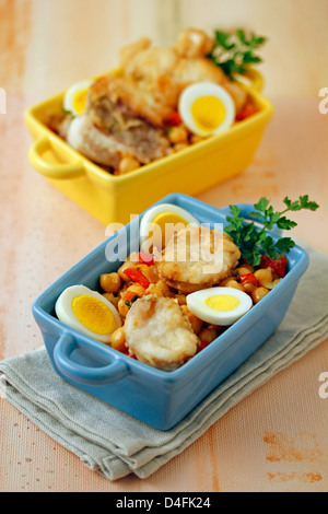 Seeteufel mit Kichererbsen. Rezept zur Verfügung. Stockfoto