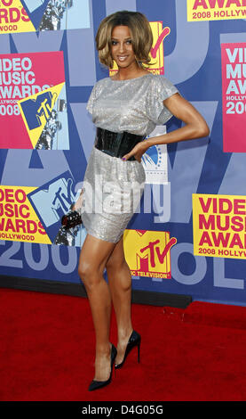 Sängerin Ciara kommt bei den 2008 MTV Video Music Awards in den Paramount Studios in Hollywood, Los Angeles, USA, 7. September 2008. Foto: Hubert Boesl Stockfoto