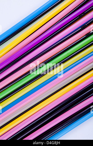 Hintergrund mit heller Farbe, hergestellt aus viele Strohhalme Stockfoto