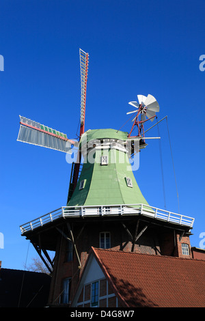 Altes Land, Windmühle VENTI AMICA in Twielenfleth in der Nähe von Stade, Niedersachsen, Deutschland Stockfoto