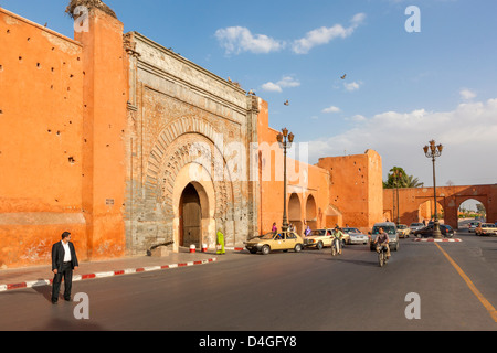 Die Bab Agnaou Stadt Tor, Marrakesch, Marokko, Nordafrika. Stockfoto