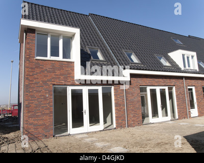 Vorderansicht eines Hauses im Bau Stockfoto