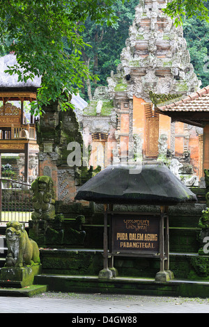 Pura Dalem Agung Padangtegal Tempel in Monkey Forest, Ubud, Bali, Indonesien Stockfoto