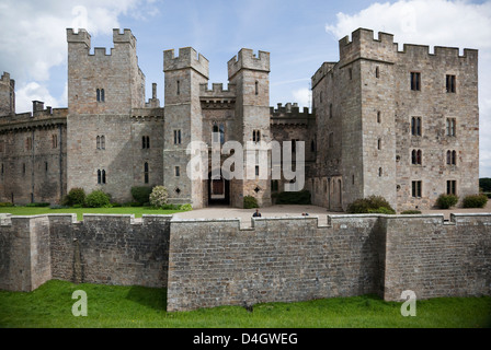 Raby Castle in der Nähe von Barnard Castle, County Durham, England, UK Stockfoto