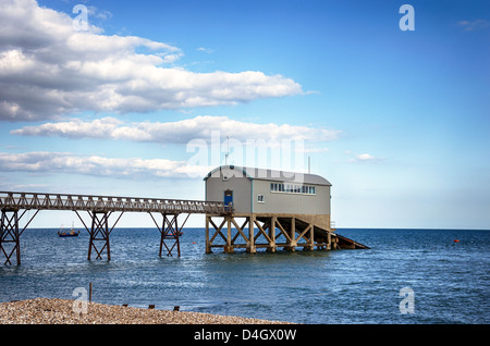 Selsey Bill Leuchtturm Bahnhof Stockfoto