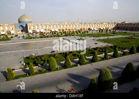 Blick auf die Royal Square, UNESCO-Weltkulturerbe und der Scheich Lotf Allah Moschee von Isfahan, Iran, Naher Osten Stockfoto