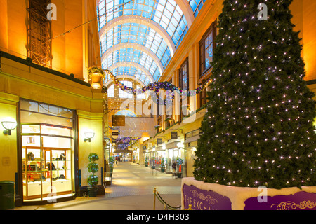 Der Exchange-Innenraum an Weihnachten, Nottingham, Nottinghamshire, England, UK Stockfoto