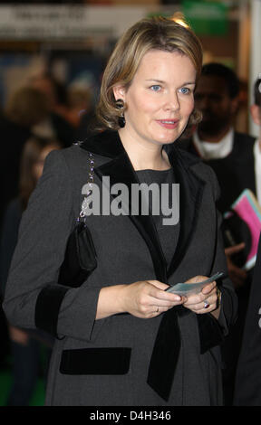 Belgiens Kronprinzessin Mathilde besucht der 15. "Bildungsmesse" in Namur, Belgien, 16. Oktober 2008. Foto: Patrick van Katwijk Stockfoto