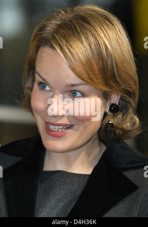 Belgiens Kronprinzessin Mathilde besucht der 15. "Bildungsmesse" in Namur, Belgien, 16. Oktober 2008. Foto: Patrick van Katwijk Stockfoto