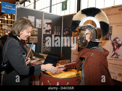 Belgiens Kronprinzessin Mathilde besucht der 15. "Bildungsmesse" in Namur, Belgien, 16. Oktober 2008. Foto: Patrick van Katwijk Stockfoto