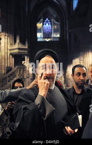 Der ehemalige iranische Präsident Mohammed Chatami bei seinem Besuch in Freiburg Minister, Deutschland, 28. Oktober 2008 gesehen. Herr Khatami, die nicht für eine weitere Amtszeit zu laufen, wie der iranische Präsident will im nächsten Jahr ein besseres Verhältnis zwischen dem Iran und dem Westen während seines eintägigen fördern dürfte Besuch in Deutschland. Freiburg ist die einzige deutsche Stadt, eine iranische Stadt Isfahan Partnerstädte haben. Phot Stockfoto