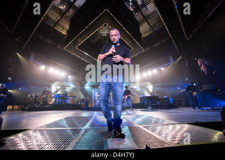 12. März 2013 - führt die italienische Sängerin Sterne Eros Ramazzotti bei der Mediolanum Forum, Assago (MI), Italien Stockfoto