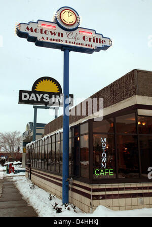 (Datei) - die Datei Bild vom 8. Januar 2005 zeigt das Motown-Cafe an der Jefferson Avenue in Detroit, USA. Die legendäre Plattenfirma Motown, die Künstler wie Stevie Wonder und Diana Ross unter Vertrag, feiert seinen 50. Geburtstag am 12. Januar 2008. Foto: Harry Melchert Stockfoto