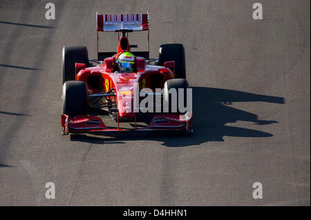 Felipe Massa, brasilianischer Vize World Champion 2008 von? Scuderia Ferarri? fährt der neue Ferrari F60 Formel1 Wagen für die Saison 2009 auf Rennstrecke Mugello, Italien, 12. Januar 2009. Foto: Ferrari handout Stockfoto