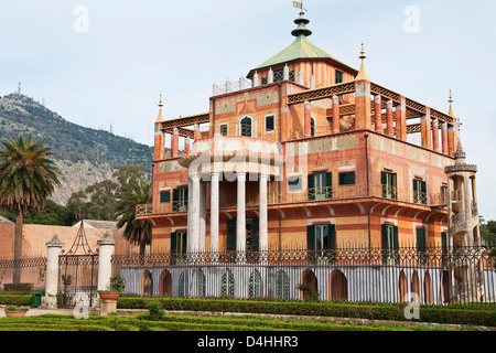 Die Palazzina Cinese (Chinesischer Palast), Palermo, Sizilien, Italien, wurde 1799 im 'orientalischen' Stil für die herrschende Bourbon-Familie erbaut Stockfoto