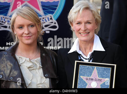 Schauspielerin Glenn Close und ihrer Tochter Annie Maude Starke feiern ihre neu erhaltene Stern auf dem Hollywood Walk of Fame in Los Angeles, USA, 12. Januar 2009. Foto: Hubert Boesl Stockfoto