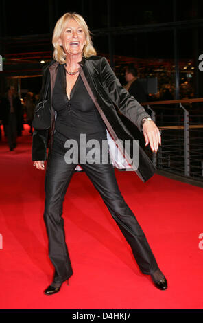 Ehemalige deutsche TV-Moderatorin Sabine Christiansen für die Europa-Premiere von kommt? Operation Walküre? bei? Filmtheater? am Potsdamer Platz in Berlin, Deutschland, 20. Januar 2009. Tom Cruise spielt gescheiterten Hitler-Attentäter Stauffenberg. Der Film startet in den deutschen Kinos am 22. Januar 2009. Foto: Jens Kalaene Stockfoto