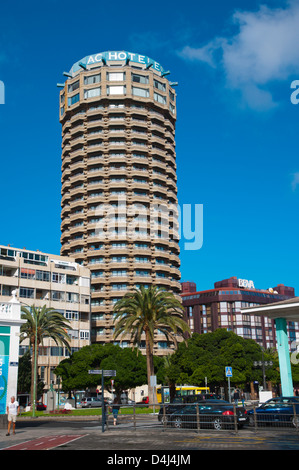 AC Hotel Gran Canaria Marriott ist ein Wahrzeichen am Parque Santa Catalina Viertel Las Palmas de Gran Canaria Stadt Spanien Stockfoto