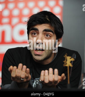 Deutscher Regisseur Fatih Akin im Bild während der Pressekonferenz des Films? Deutschland? 09-13 kurze Filme zur Lage der Union? auf der 59. Internationalen Filmfestspiele Berlin in Berlin, Deutschland, 13. Februar 2009. Der Film läuft im Wettbewerb teil, insgesamt 18 Filme konkurrieren für Silber und goldenen Bären der 59. Berlinale. Foto: Jörg Carstensen Stockfoto