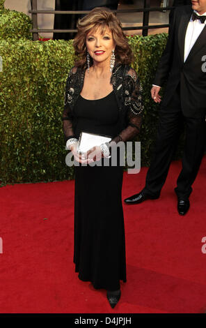 US-Schauspielerin Joan Collins kommt in der Vanity Fair Oscar Party im Sunset Towers in Los Angeles, CA, United Statess, 22. Februar 2009. Foto: Hubert Boesl Stockfoto