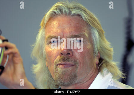 Besitzer der Jungfrau abgebildet Sir Richard Branson vor der Formel Eins Australian Grand Prix in Melbourne, Australien, 28. März 2009. Foto: Jens Büttner Stockfoto