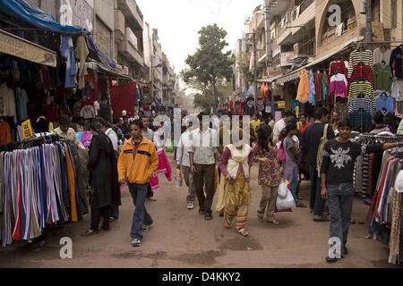 Szene auf einem Markt in Neu-Delhi, Indien, 19. November 2008. Foto: Arno Burgi Stockfoto