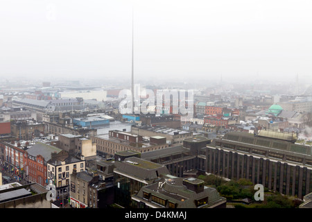 Dublin, Irland - 7. März 2013: Luftaufnahme des Stadtzentrums von Dublin an einem typischen Kauz-Tag. Stockfoto