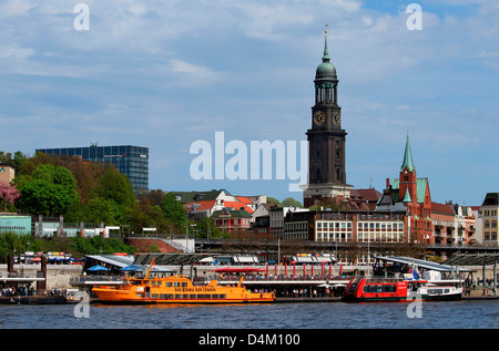 St. Pauli Landung Stadien, Hamburg, Deutschland Stockfoto