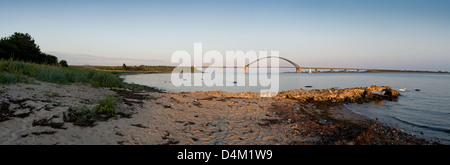 Der Fehmarn Sund Brücke bei Strukkamphuk Strukkamphuk, Deutschland Stockfoto