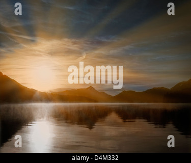 DE - Bayern: Sonnenuntergang über See Walchensee nr. Kochel Stockfoto