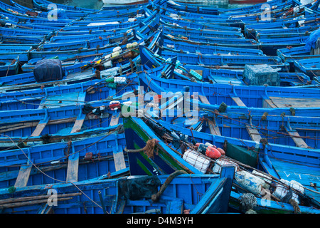 Blauen Boote im Hafen angedockt Stockfoto