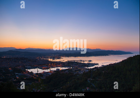 Luftaufnahme von La Spezia und Hafen Stockfoto