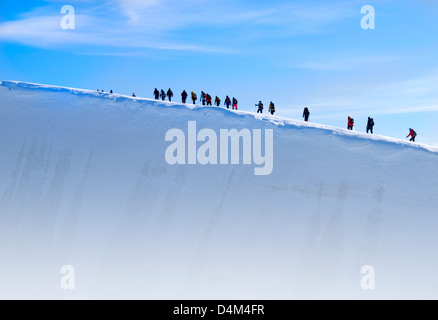 Wandern auf einem Gletscher an der Charlotte-Bucht in der Antarktis Expedition-Team-Mitglieder Stockfoto